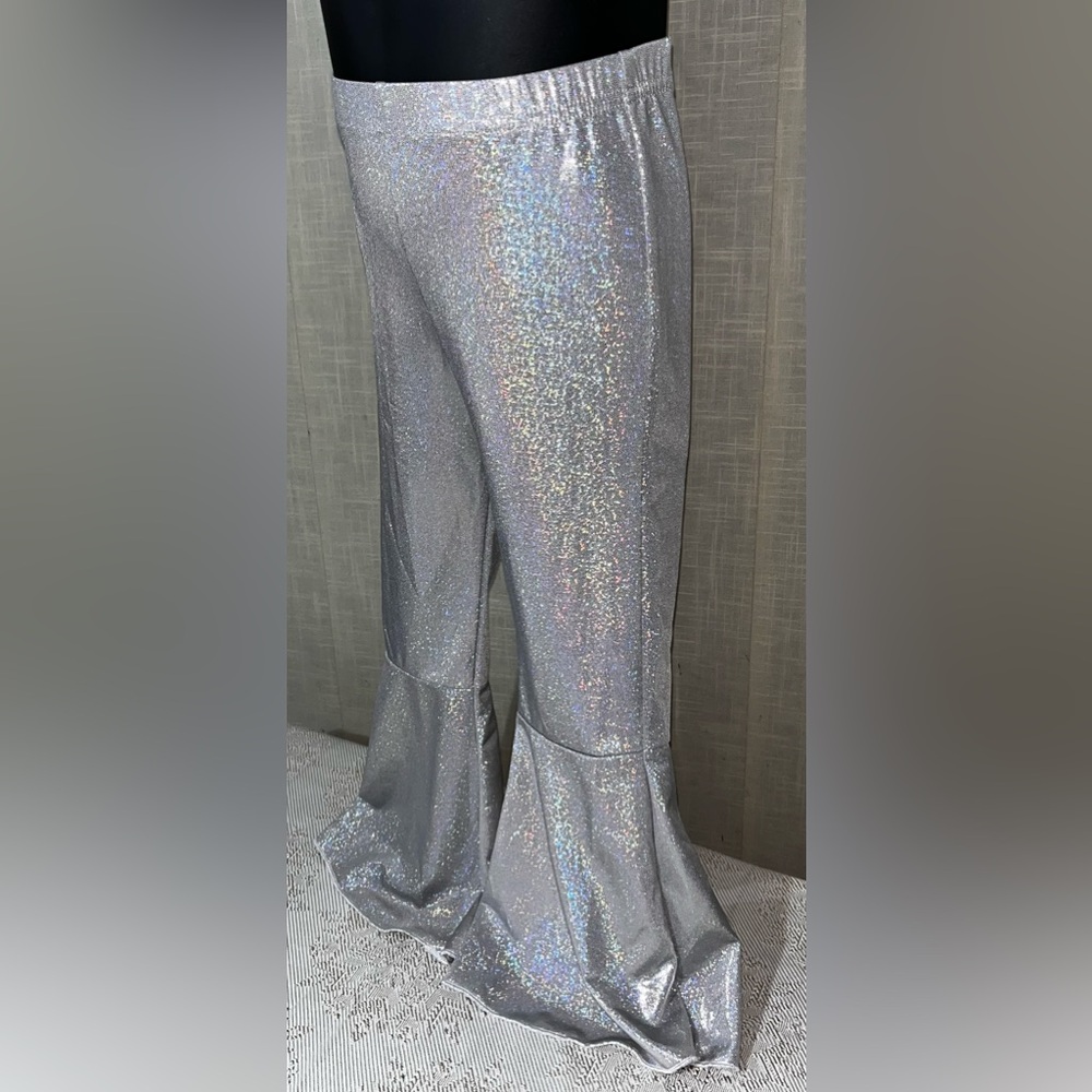 NWOT! Sparkly Silver Kids Girl’s Flared Bottoms Sz 4-5 - Picture 4 of 8